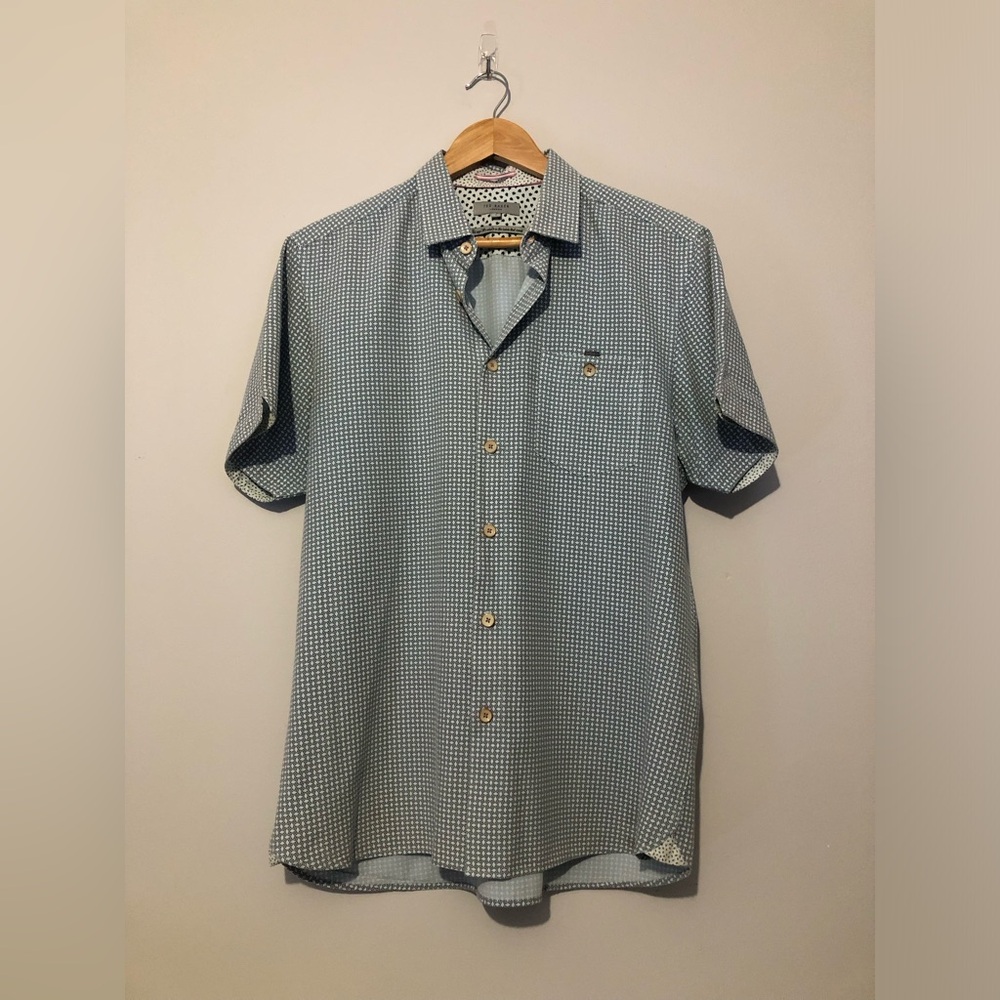 Ted Baker Blue Geometric Short Sleeve Shirt Size 4 Men’s Large Button Down
